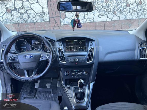 ZM AUTO'DAN 2015 TİTANIUM PAKET ÇOK TEMİZ