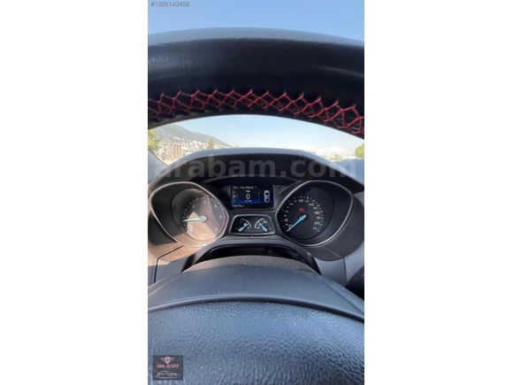 ZM AUTO'DAN 2015 TİTANIUM PAKET ÇOK TEMİZ