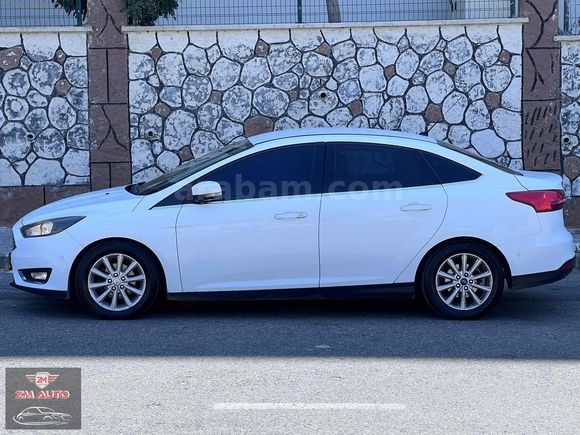 ZM AUTO'DAN 2015 TİTANIUM PAKET ÇOK TEMİZ