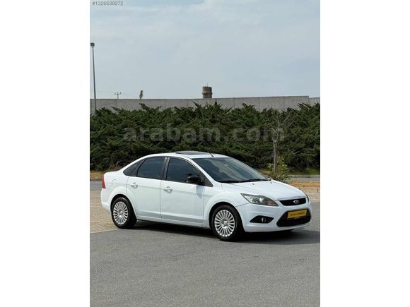 2011 FOCUS TİTANYUM X SUNROFF EMSALSİZ 132BİN KM'DE