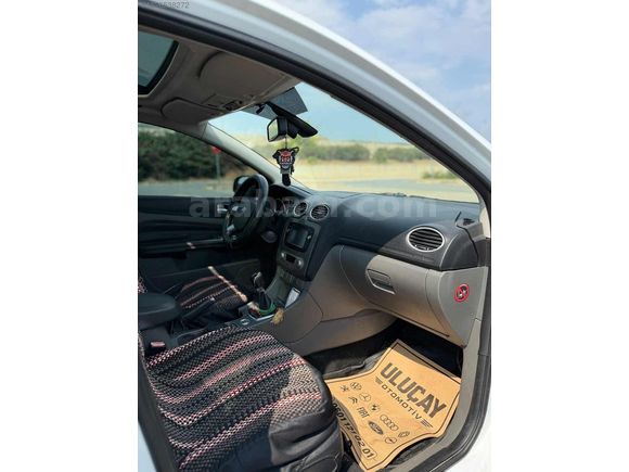 2011 FOCUS TİTANYUM X SUNROFF EMSALSİZ 132BİN KM'DE