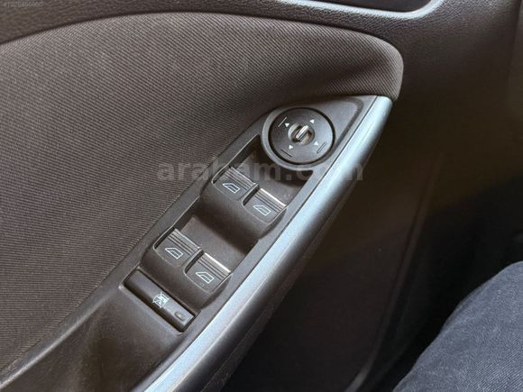 EMİN OTOMOTİVDEN FORD FOCUS 1.6 TİTANİUM