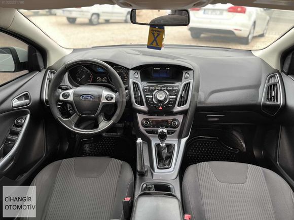 2014 MODEL FORD FOCUS 1.6 TDCİ TİTANİUM PAKET BAKIMLI