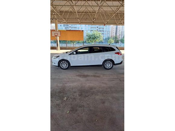 2013 ÇIKIŞLI TR'DE TEK FORD FOCUS TİTANYUM PLUS HATASIZ
