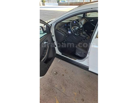 2013 ÇIKIŞLI TR'DE TEK FORD FOCUS TİTANYUM PLUS HATASIZ