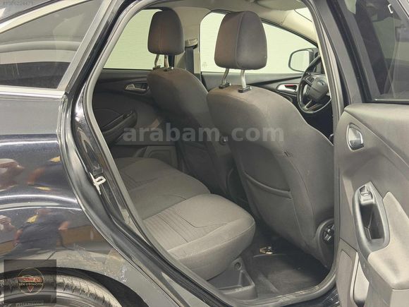 ÇOK TEMİZ/2016 MODEL/FORD FOCUS 1.6 TDCİ TİTANİUM/167 BİN KM