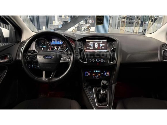 ÖZ UÇKUN OTOMOTİV''DEN HATASIZ FORD FOCUS TİTANİUM