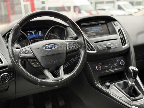 2015 Model Sadece 88.000 Km'De Focus Titanyum Otomatik Park
