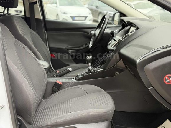 2015 Model Sadece 88.000 Km'De Focus Titanyum Otomatik Park