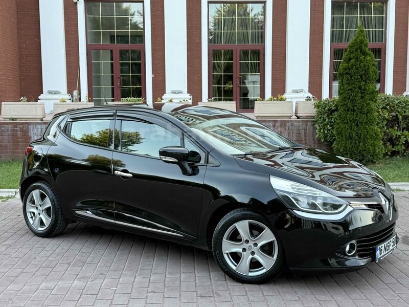 Galeriden Renault Clio 1.2 TCe Icon 2013 Model Eskişehir 147.000 km Siyah