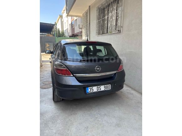 DEĞİŞENSİZ 73 BİN KM’DE OPEL ASTRA