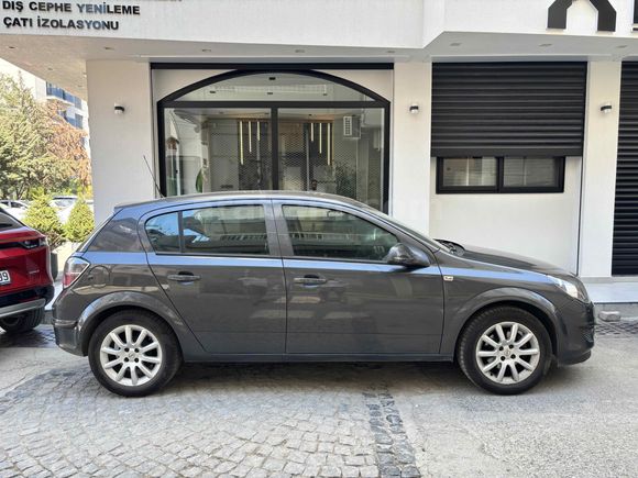DEĞİŞENSİZ 73 BİN KM’DE OPEL ASTRA