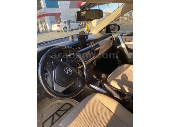 Sahibinden Toyota Corolla 1.4 D-4D Advance 2015 Model 