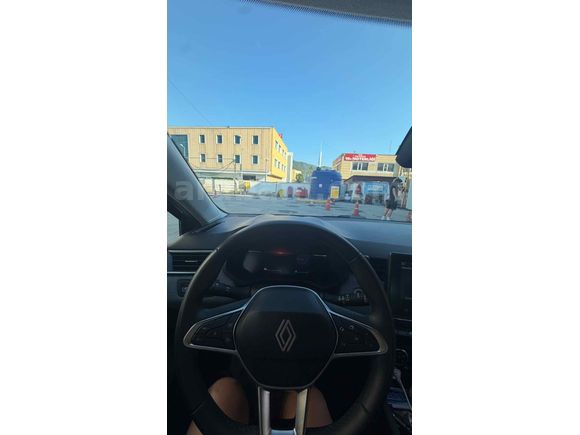 Sahibinden Renault Clio 1.0 TCe Evolution 2024 Model 