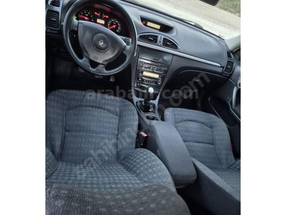 Sahibinden Renault Laguna 1.6 Expression 2006 Model