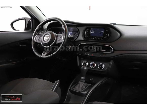 FLORYA PREMIUM/2023 MODEL FİAT EGEA/OTOMATİK/67 BİN KM/HATASIZ