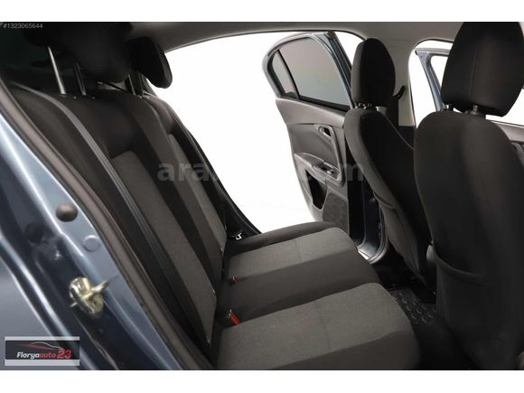 FLORYA PREMIUM/2023 MODEL FİAT EGEA/OTOMATİK/67 BİN KM/HATASIZ