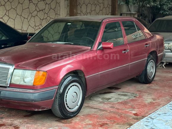 Sahibinden Mercedes - Benz 200 E 1990 Model