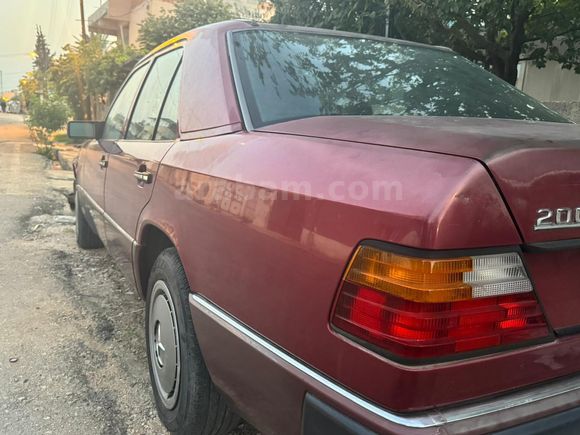 Sahibinden Mercedes - Benz 200 E 1990 Model