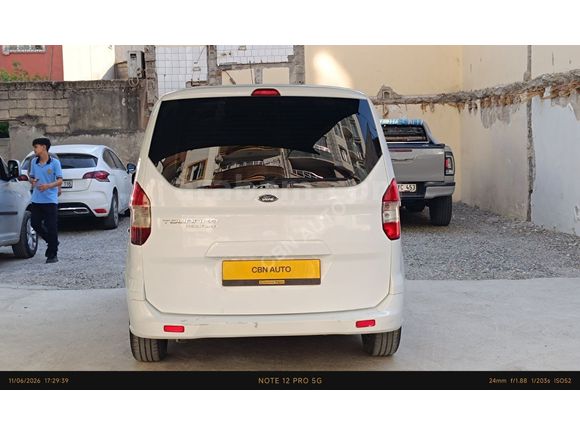 Hatasız Ayarında Ford corier