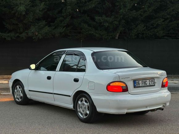 Sahibinden Hyundai Accent 1.5 GLS 1998 Model 