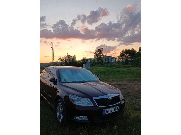 Sahibinden Skoda Octavia 1.6 TDI Elegance 2011 Model