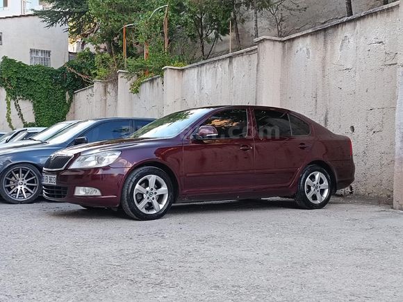 Sahibinden Skoda Octavia 1.6 TDI Elegance 2011 Model