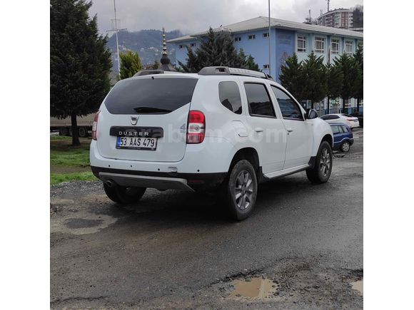 Sahibinden Dacia Duster 1.5 dCi Laureate 2015 Model İstanbul