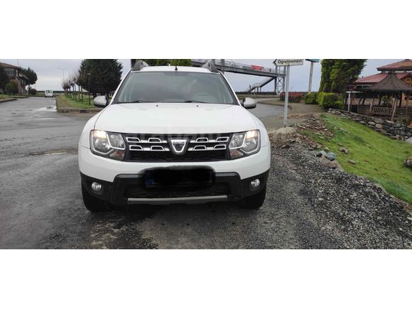 Sahibinden Dacia Duster 1.5 dCi Laureate 2015 Model İstanbul