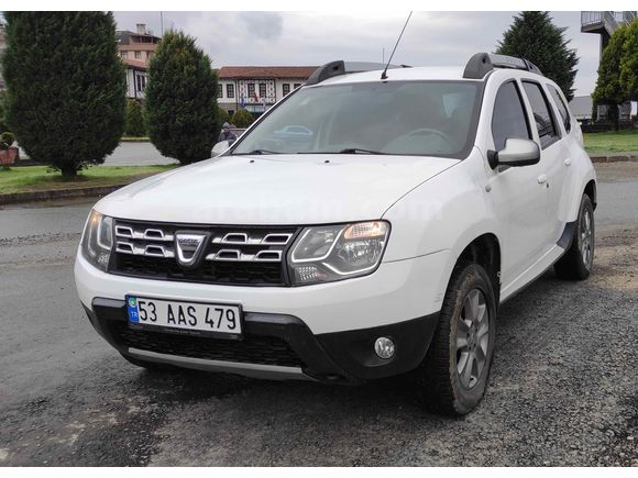 Sahibinden Dacia Duster 1.5 dCi Laureate 2015 Model İstanbul