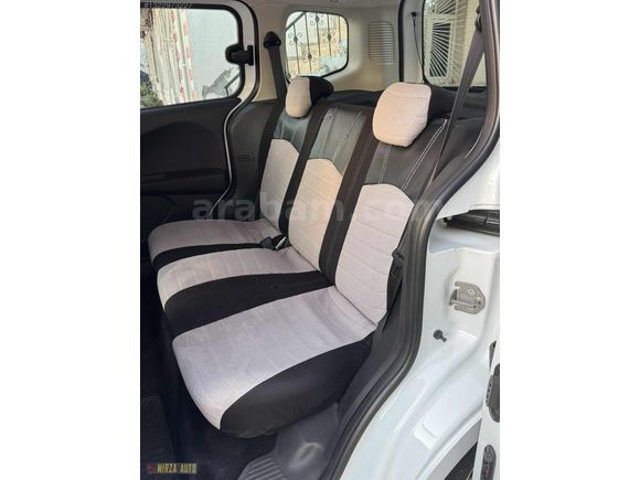 FORD TOURNEO COURİER