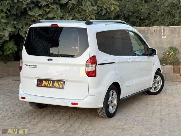 FORD TOURNEO COURİER