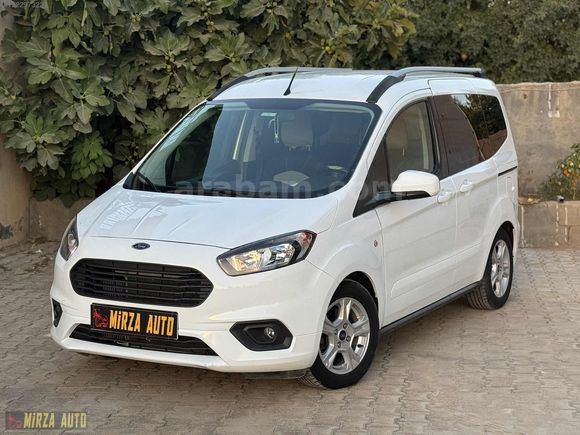 FORD TOURNEO COURİER
