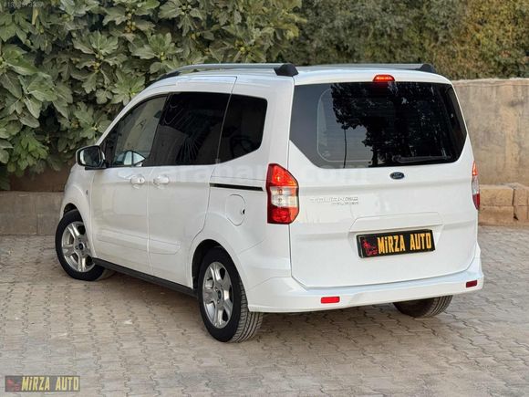 FORD TOURNEO COURİER