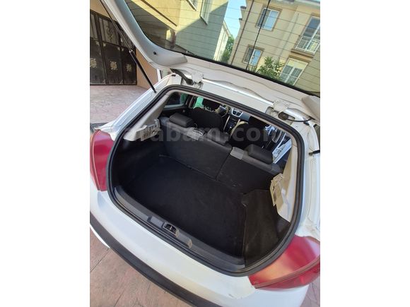 Sahibinden Peugeot 207 1.6 VTi Active 2011 Model 