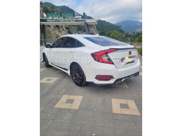 Sahibinden Honda Civic 1.6i VTEC Eco Elegance 2020 Model