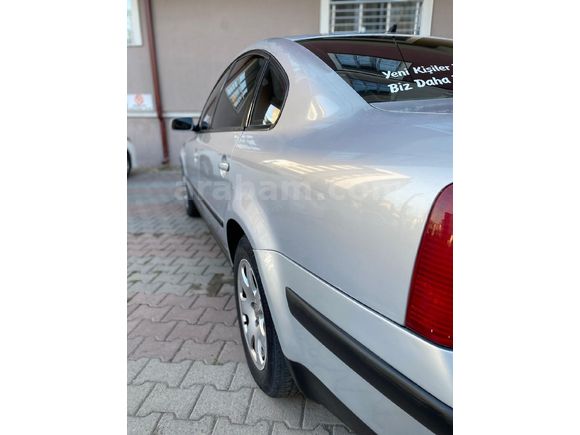 Sahibinden Volkswagen Passat 1.8 Basic 1998 Model