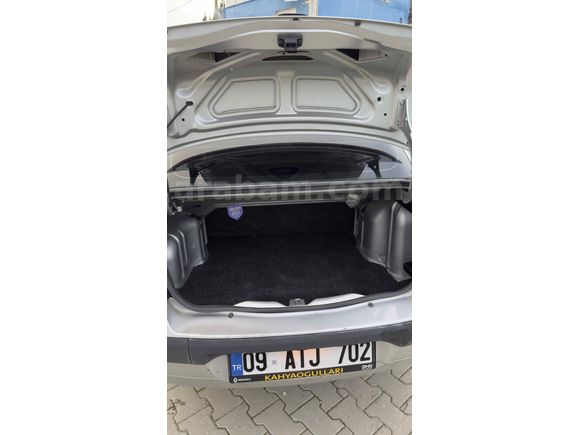 Sahibinden Renault Clio 1.4 Alize 2006 Model  138.500 km Gri