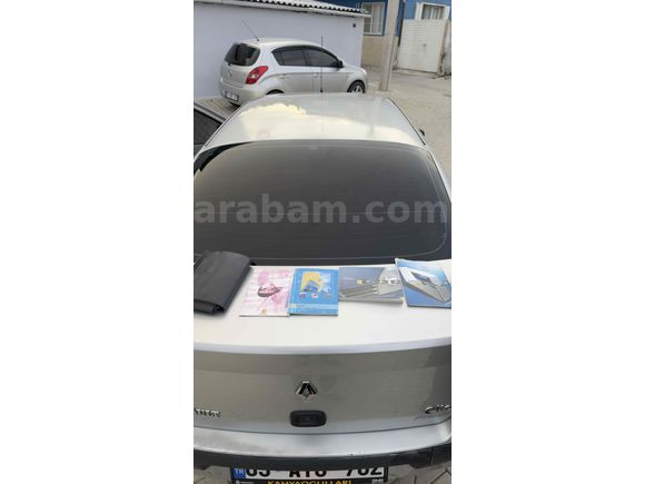 Sahibinden Renault Clio 1.4 Alize 2006 Model  138.500 km Gri