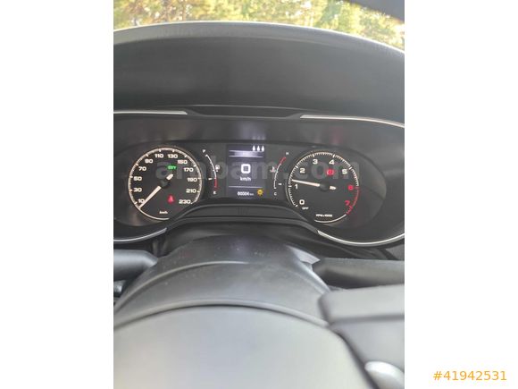 İKLİM AUTO.DAN TEMİZ AİLE ARACI