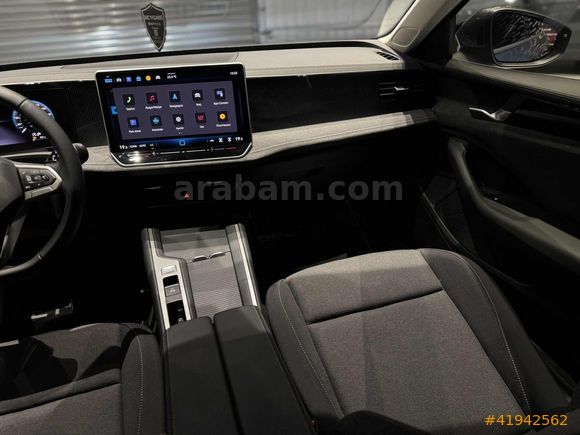 BEY-CARS 2025 PASSAT VARİANT 1.5ETSI IMPRESSİON 13.500KM BOYASIZ