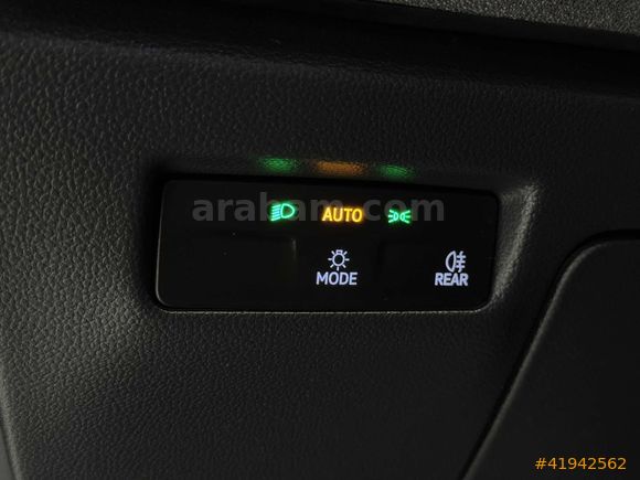BEY-CARS 2025 PASSAT VARİANT 1.5ETSI IMPRESSİON 13.500KM BOYASIZ