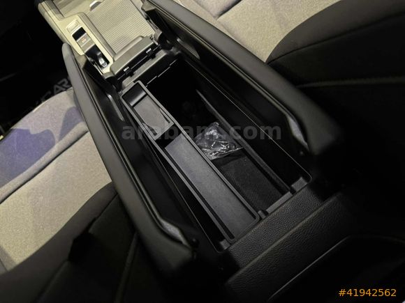 BEY-CARS 2025 PASSAT VARİANT 1.5ETSI IMPRESSİON 13.500KM BOYASIZ