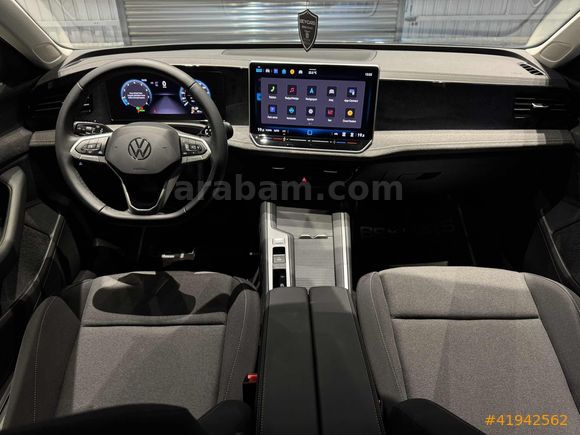 BEY-CARS 2025 PASSAT VARİANT 1.5ETSI IMPRESSİON 13.500KM BOYASIZ