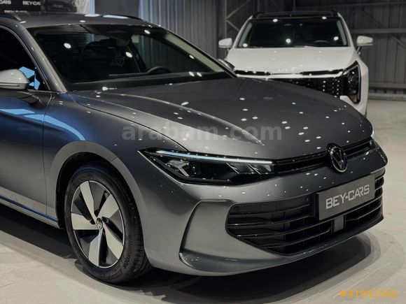 BEY-CARS 2025 PASSAT VARİANT 1.5ETSI IMPRESSİON 13.500KM BOYASIZ