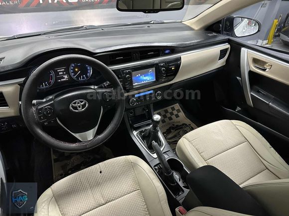 2014 1.4 D-4D MANUEL TOYOTA COROLLA PREMİUM