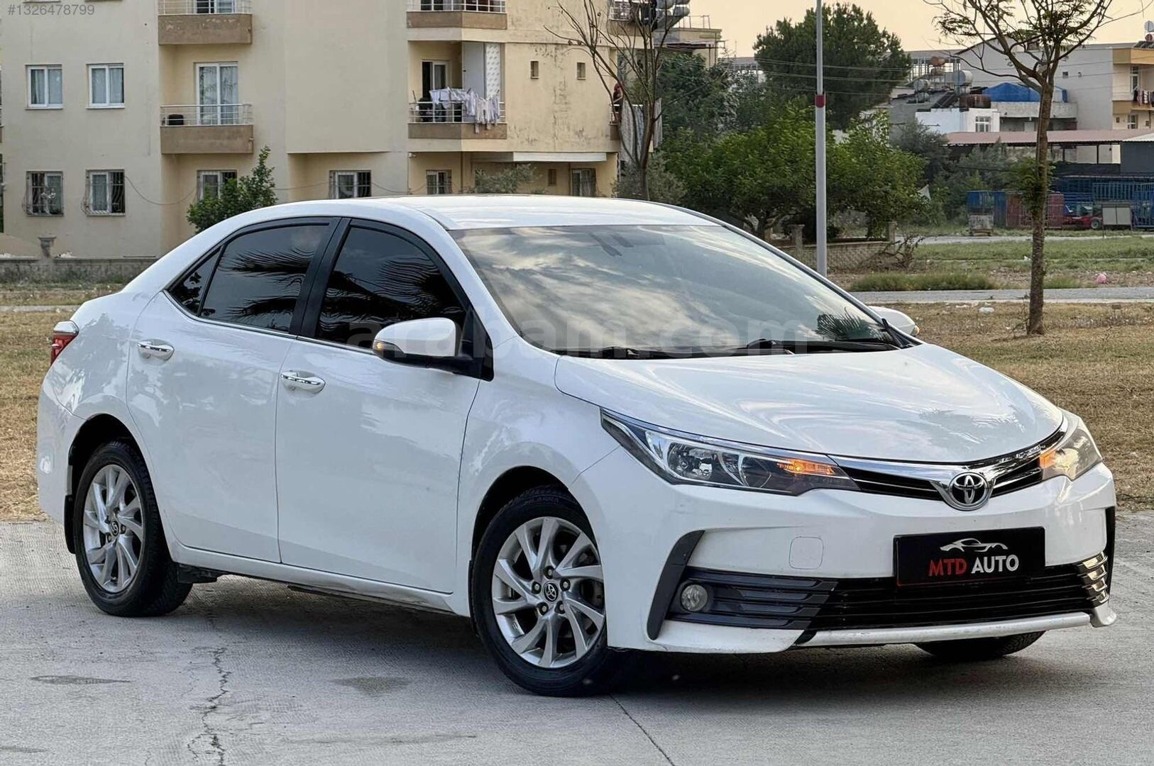 Galeriden Toyota Corolla 1.4 D-4D Premium 2016 Model Mersin 202.000 km Beyaz 1