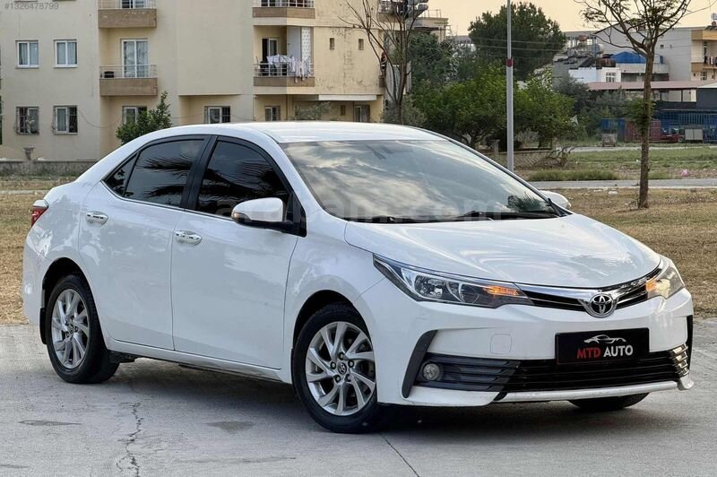 Galeriden Toyota Corolla 1.4 D-4D Premium 2016 Model Mersin 202.000 km Beyaz