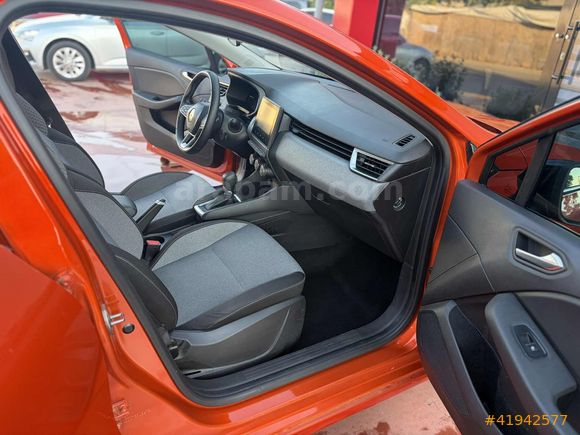 ÇAĞLAYAN OTOMOTİV'DEN 2024 RENAULT CLİO EVOLUTİON 1.0 TCE X-TRO.