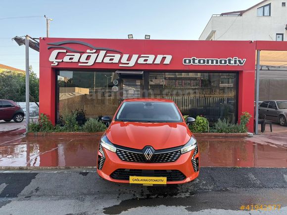 ÇAĞLAYAN OTOMOTİV'DEN 2024 RENAULT CLİO EVOLUTİON 1.0 TCE X-TRO.